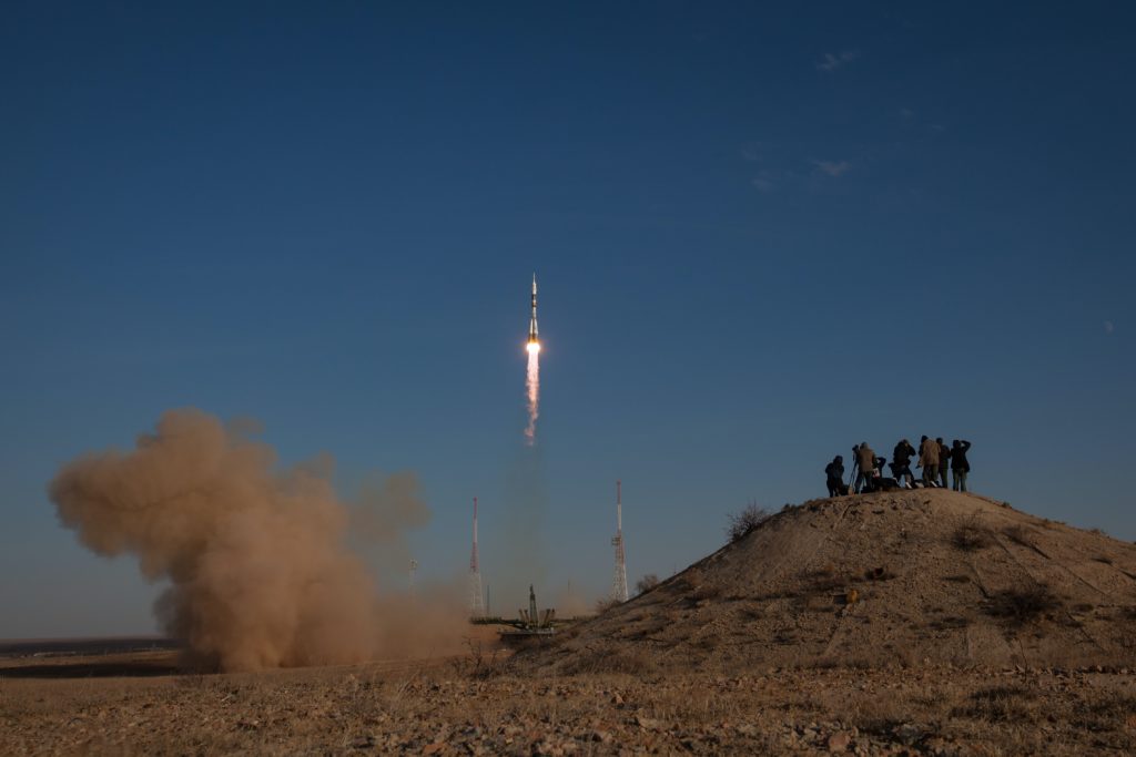 spacecraft launch
